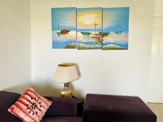 Spacious View 6 Bedrooms Einbay