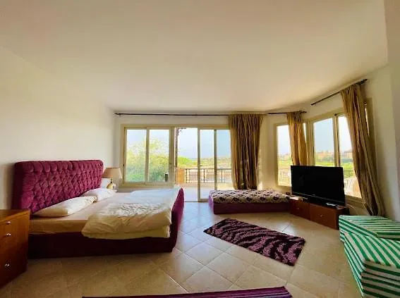 Spacious View 6 Bedrooms Einbay Villa